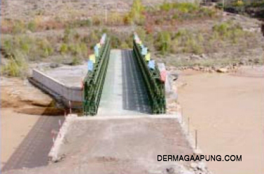 Bailey bridge (CB-200)